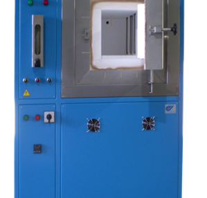 Laboratoryjny piec komorowy wysokotemperaturowy typu: FCF 35/150M